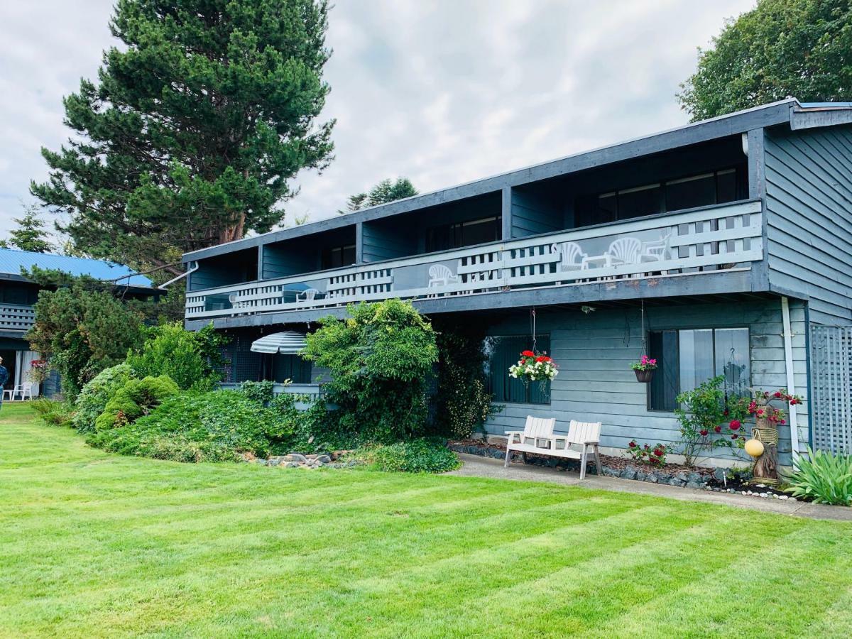 Sand Pebbles Inn Qualicum Beach Ngoại thất bức ảnh